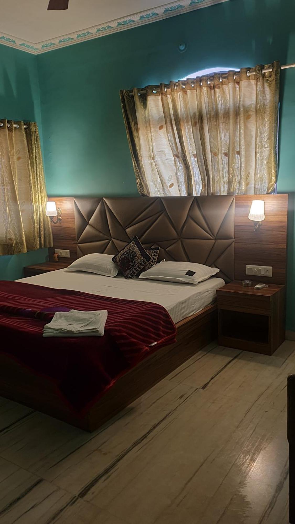 Quinte Hills Residency Villa Panchgani Exterior photo